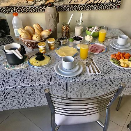 Homestay 2 - Avenida Carlos Gomes Porto Alegre Dış mekan fotoğraf
